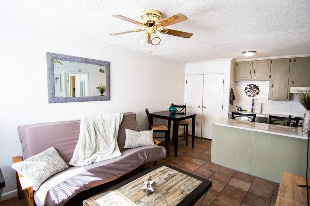 Automobile Alley Modern 1bdr - Wifi *
